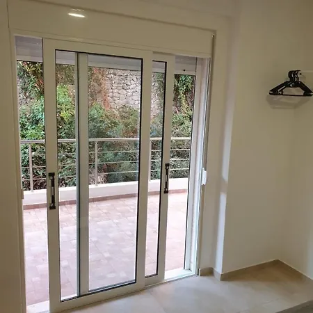 Stella Apartment *